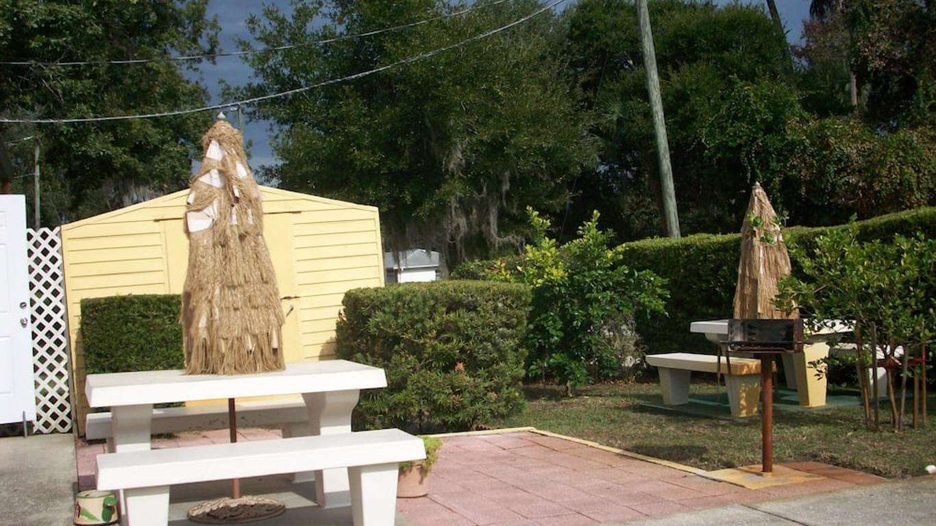 All-Suite Motel