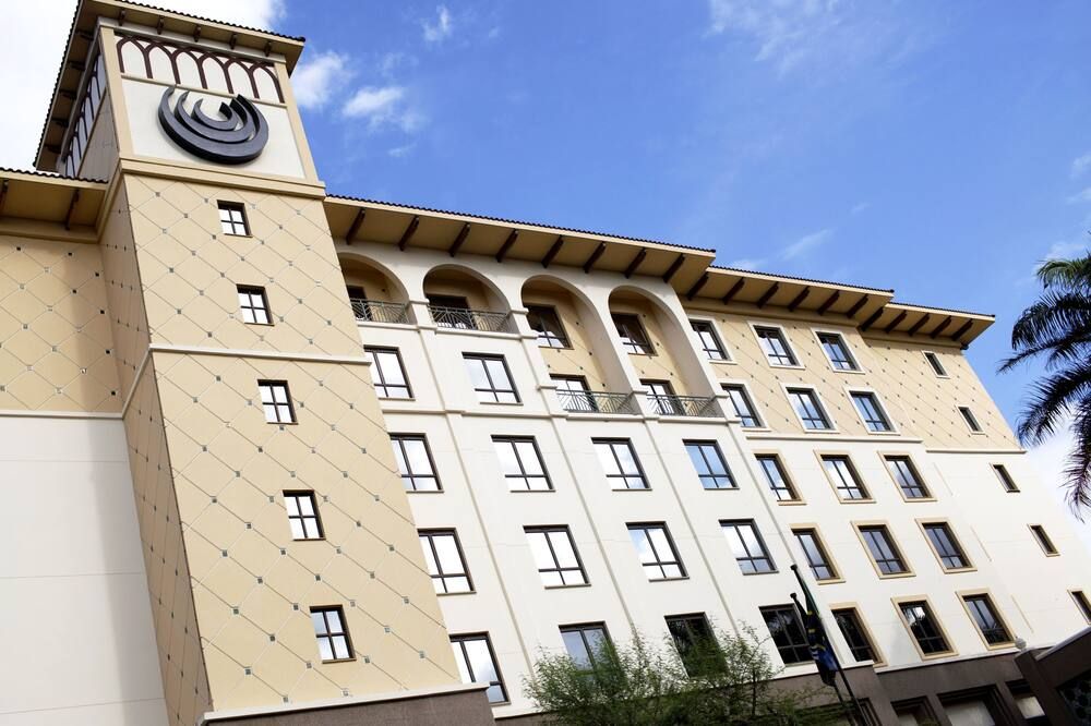 Gebäude