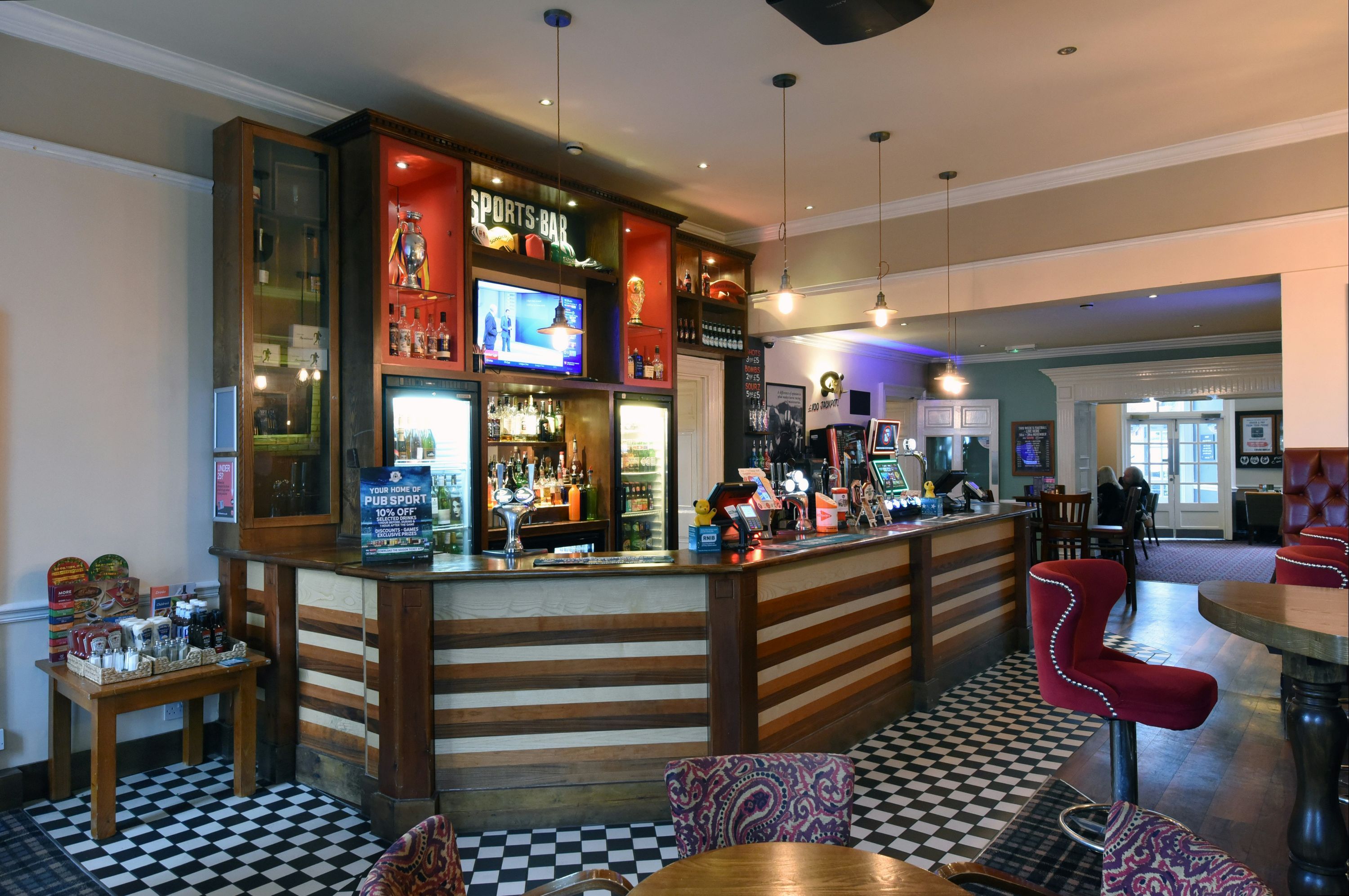 Bar
