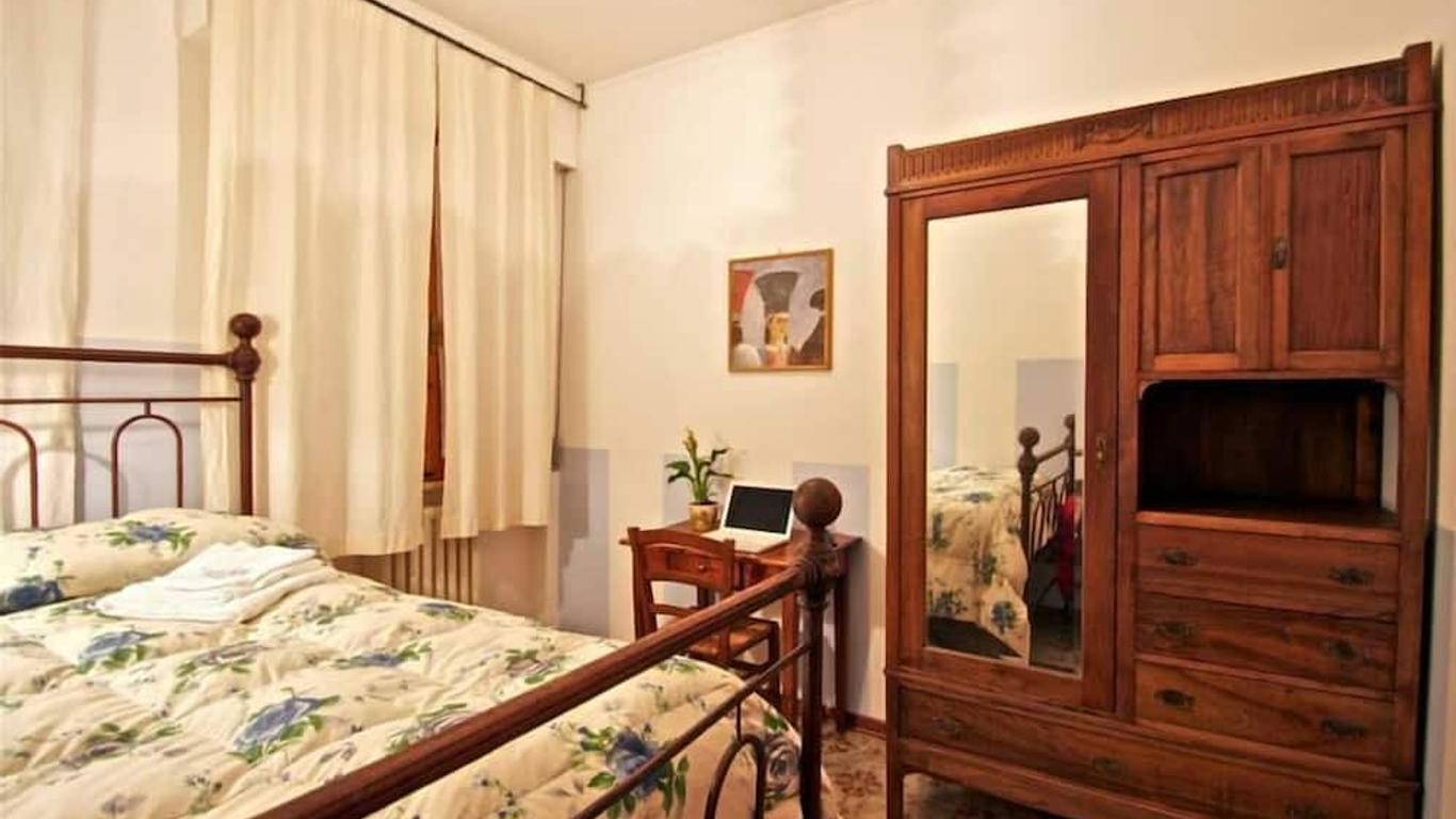 Affittacamere La Casa Di Elide