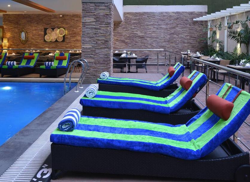 Pool Foto