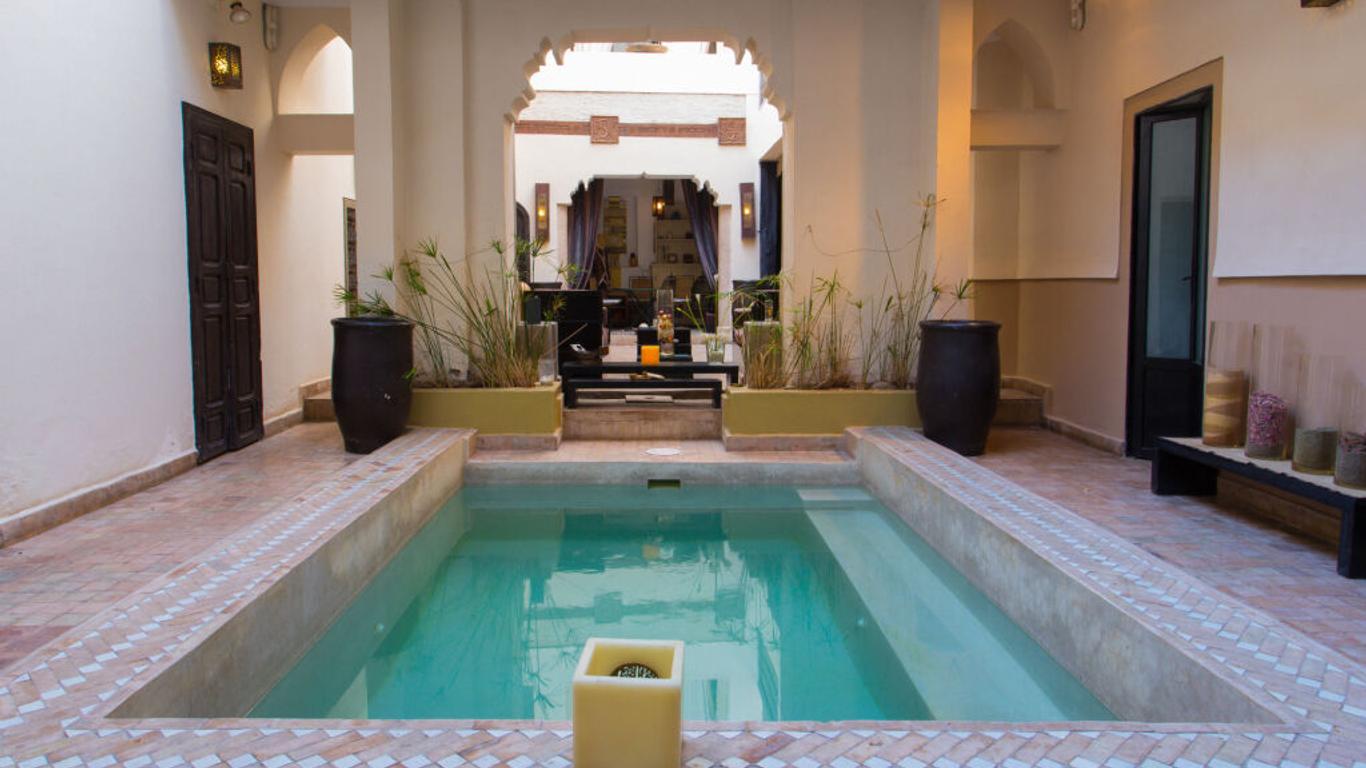 Riad 5 sens
