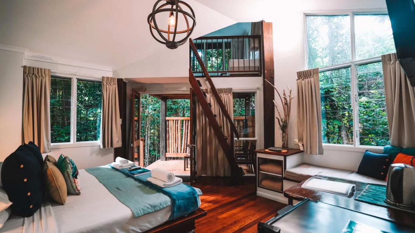 Ferntree Rainforest Lodge