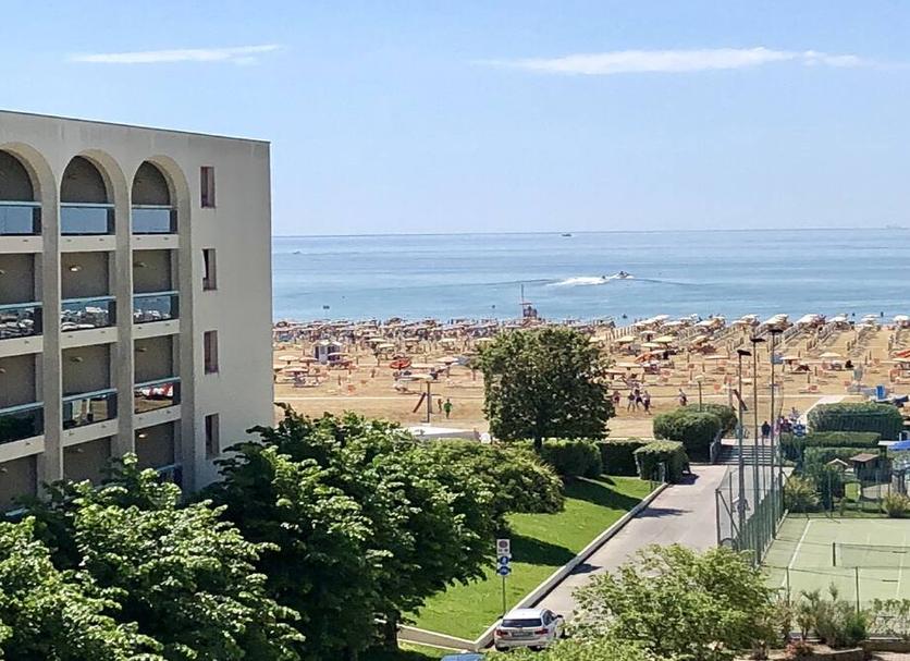 Außenansicht Foto