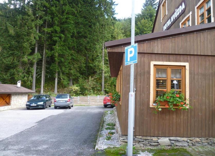 Außenansicht Foto