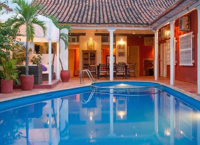 Pool Foto