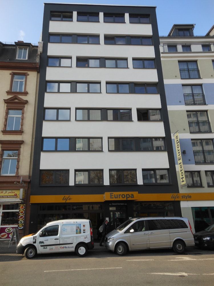 Gebäude
