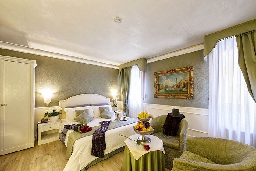 Schlafzimmer