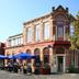 Gebäude