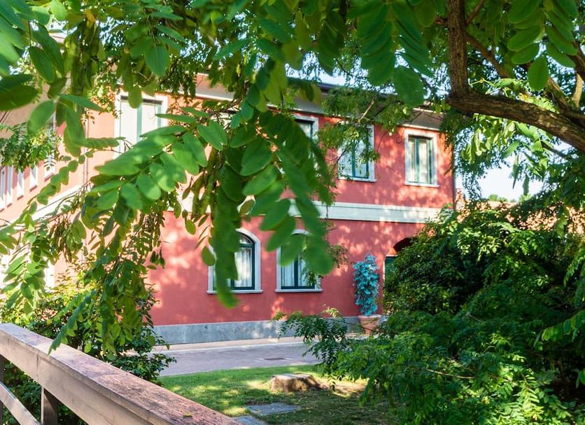Außenansicht Foto