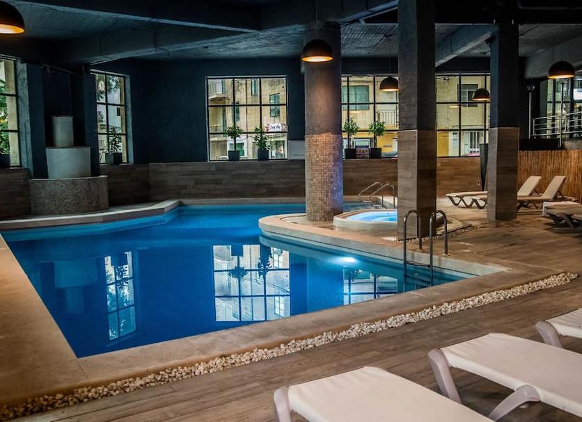 Pool Foto