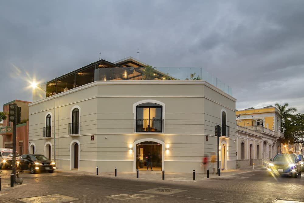 Gebäude