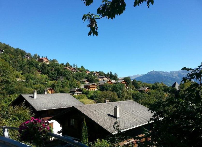 Außenansicht Foto