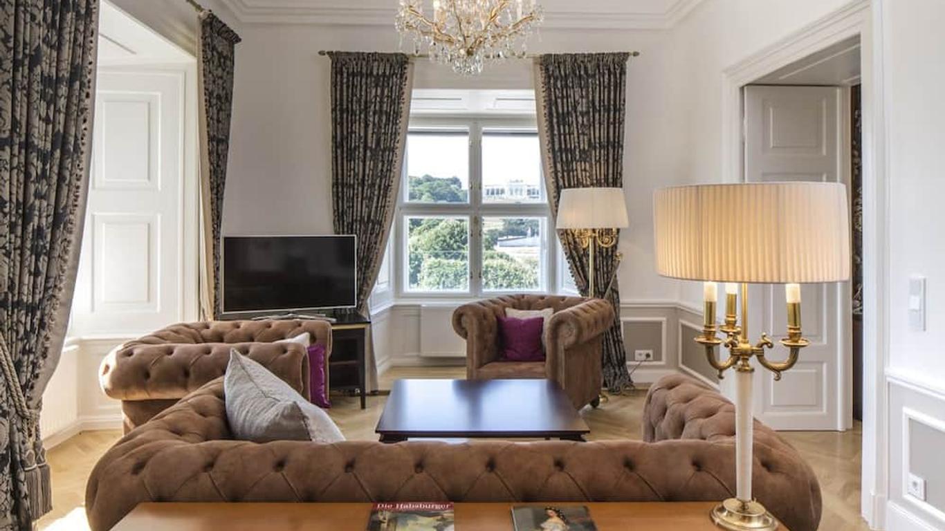 Schloß Schönbrunn Grand Suite