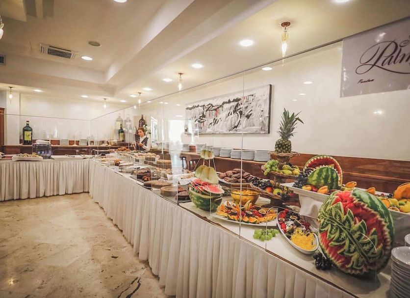 Buffet Foto