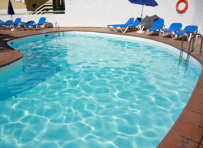 Pool Foto