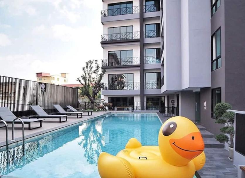 Pool Foto
