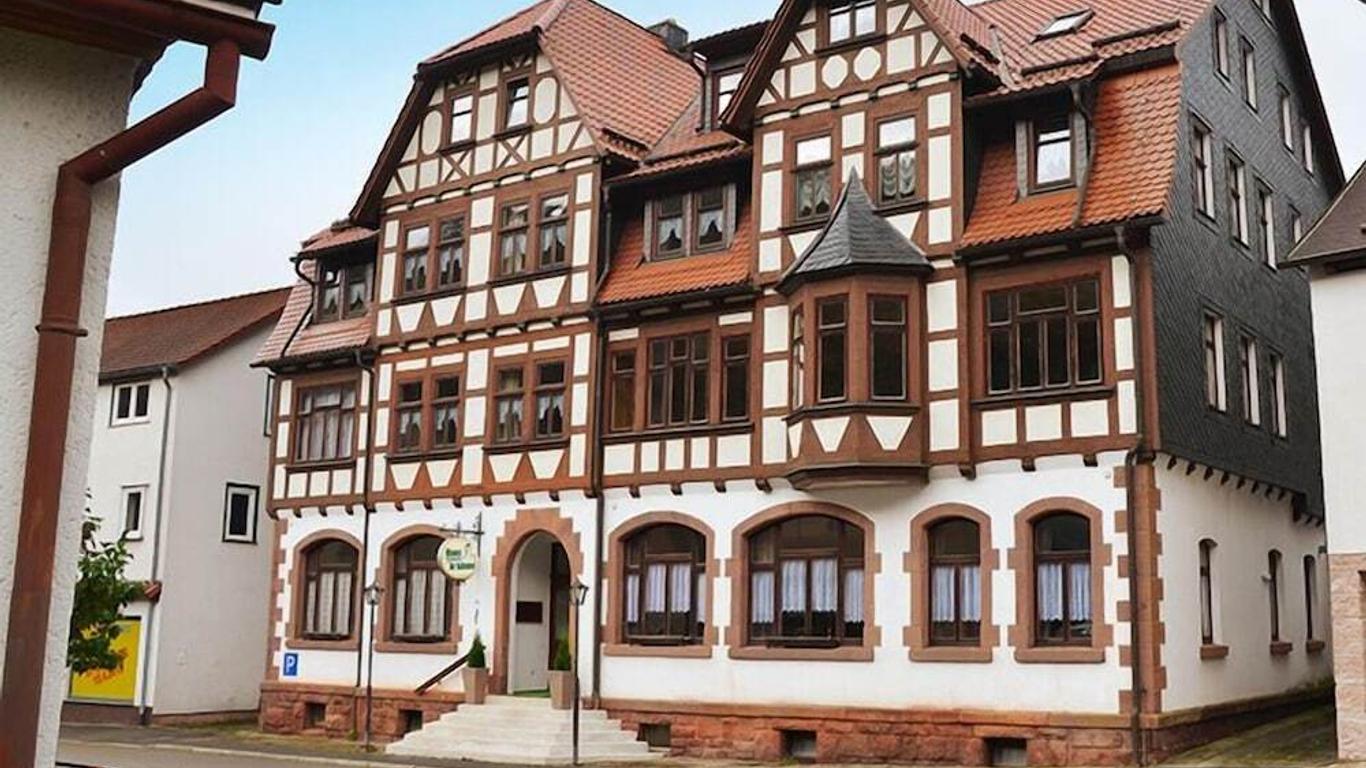 Hotel Restaurant Zur Hallenburg
