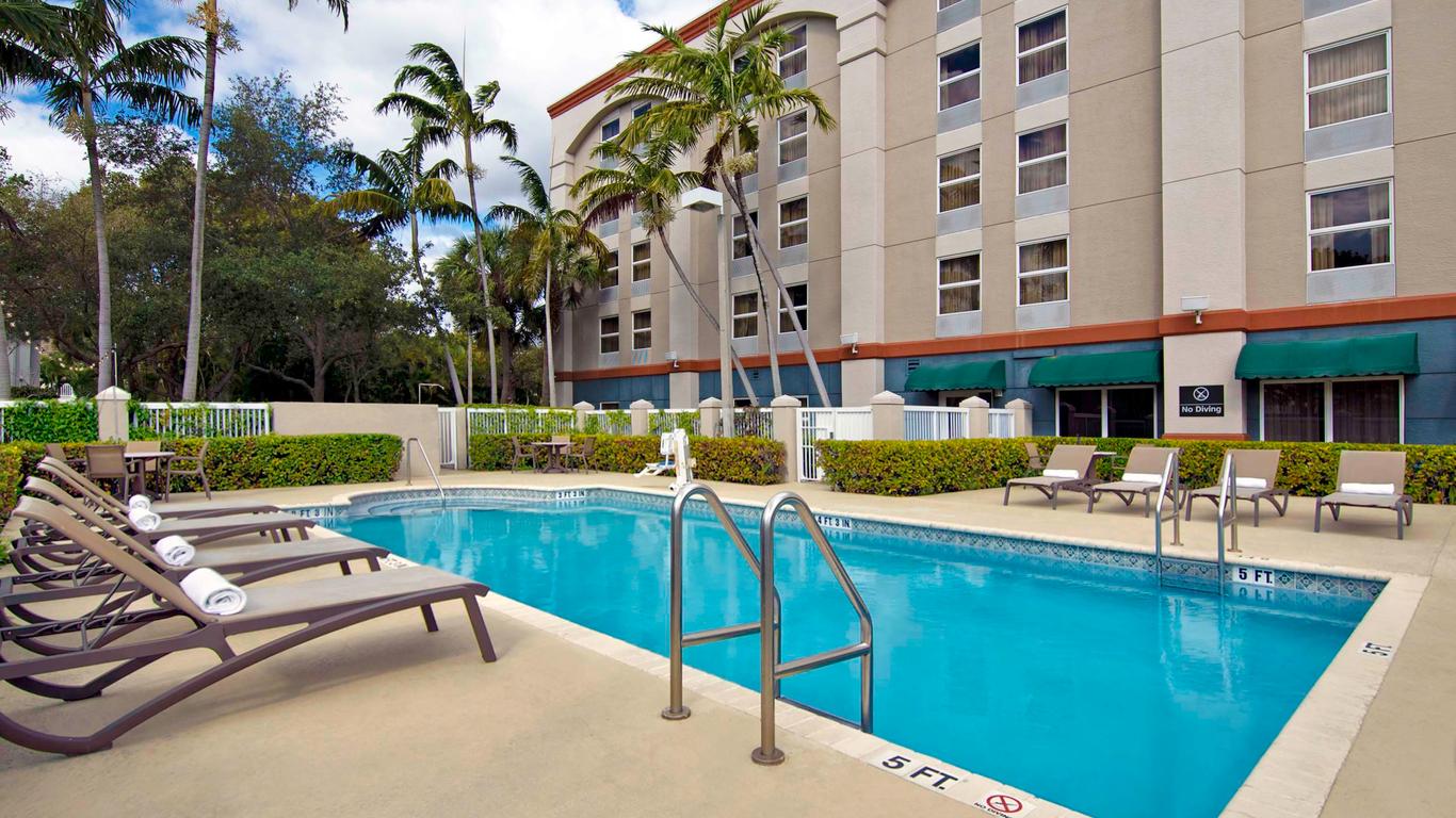 Hampton Inn Ft. Lauderdale Airport North Cruise Port