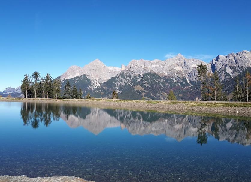 Außenansicht Foto