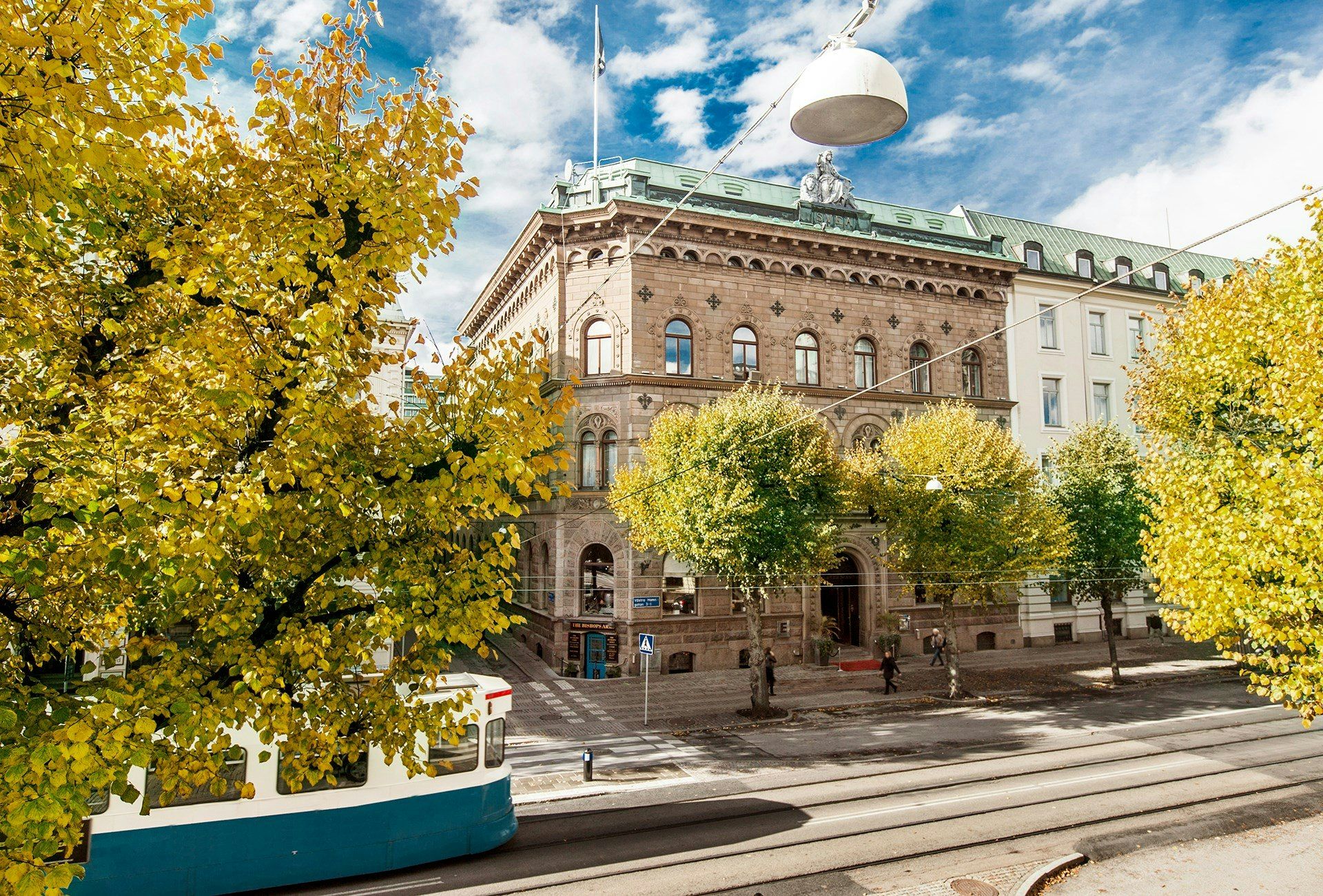 Gebäude