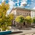 Gebäude