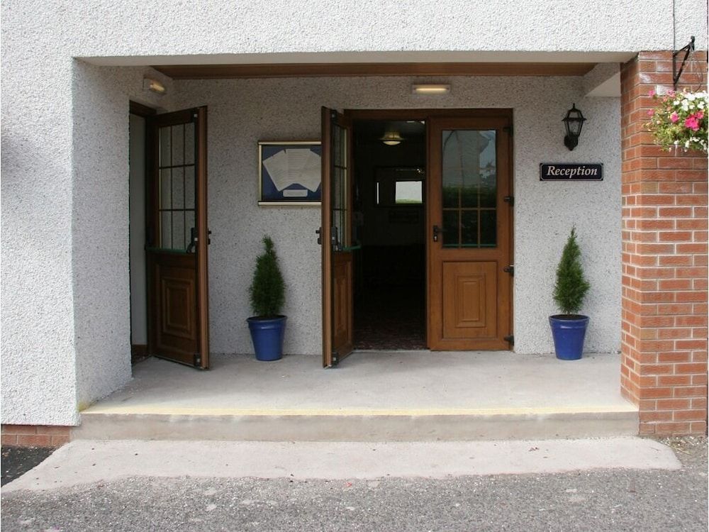 Gebäude