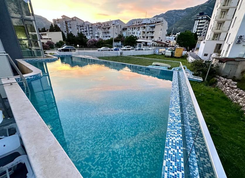 Pool Foto