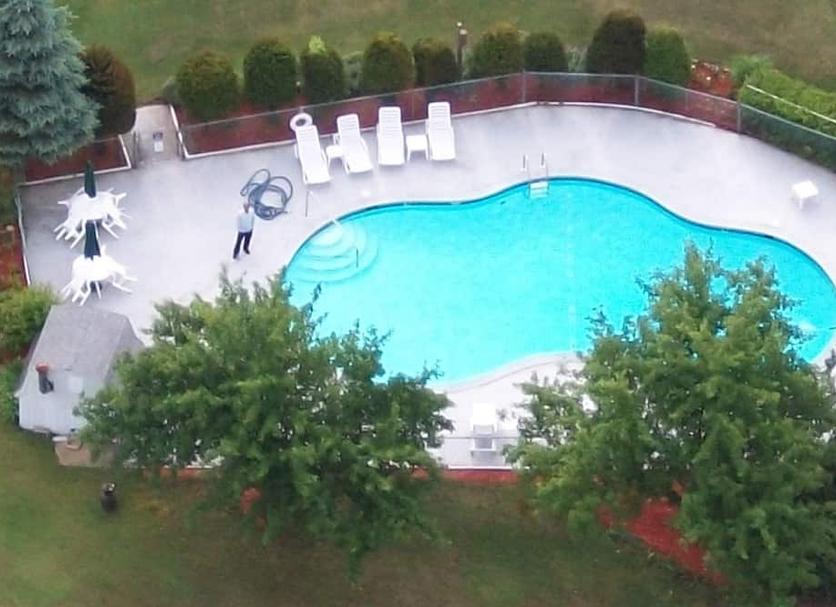 Pool Foto