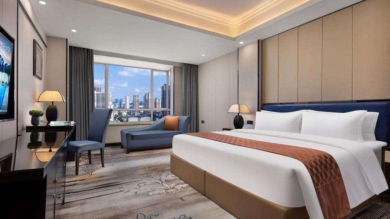 Yuxi Tiandu Hotel