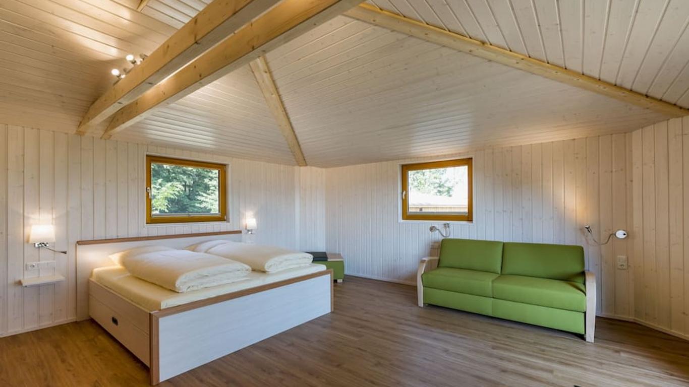 Hotel Waldquelle - Baumhaushotel Aerzen