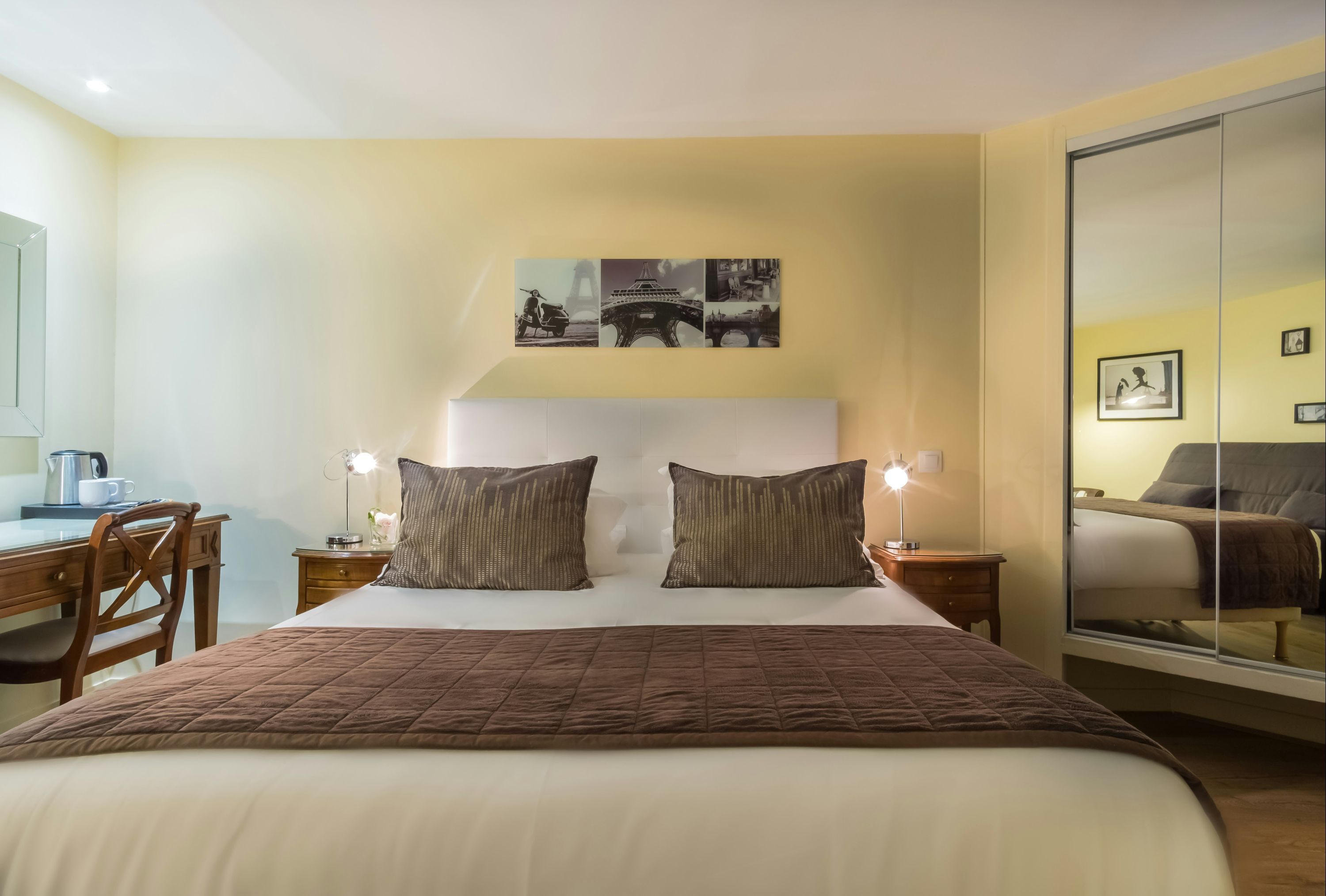 Schlafzimmer