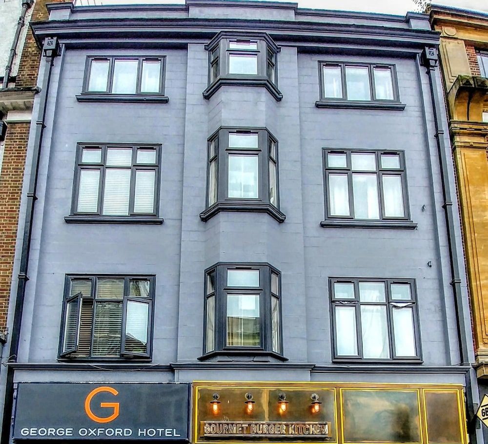 Gebäude