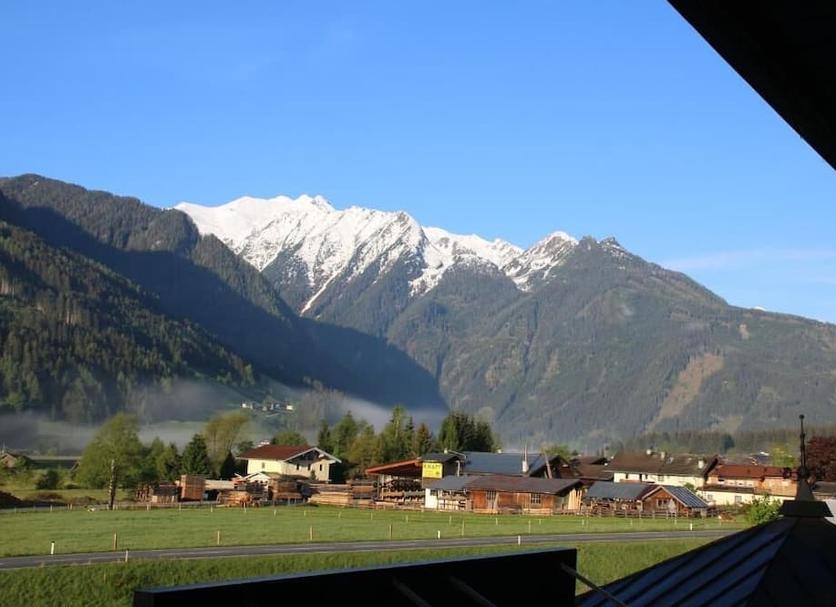 Außenansicht Foto