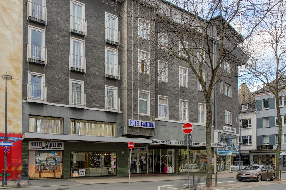 Gebäude