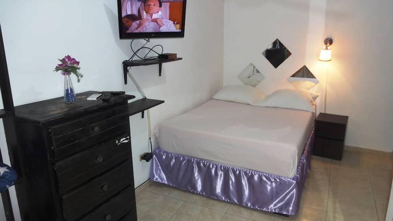 Posada El Sol, Home Near Airport Sdq