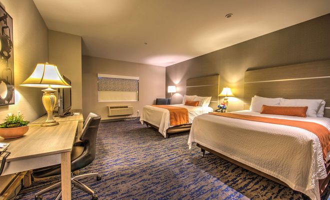 Best Western Plus Media Center Inn & Suites