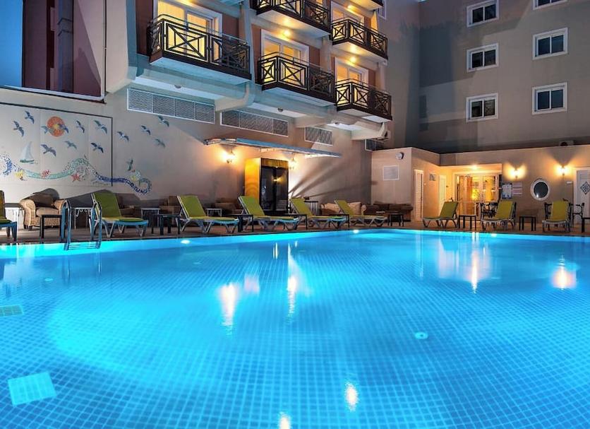Pool Foto