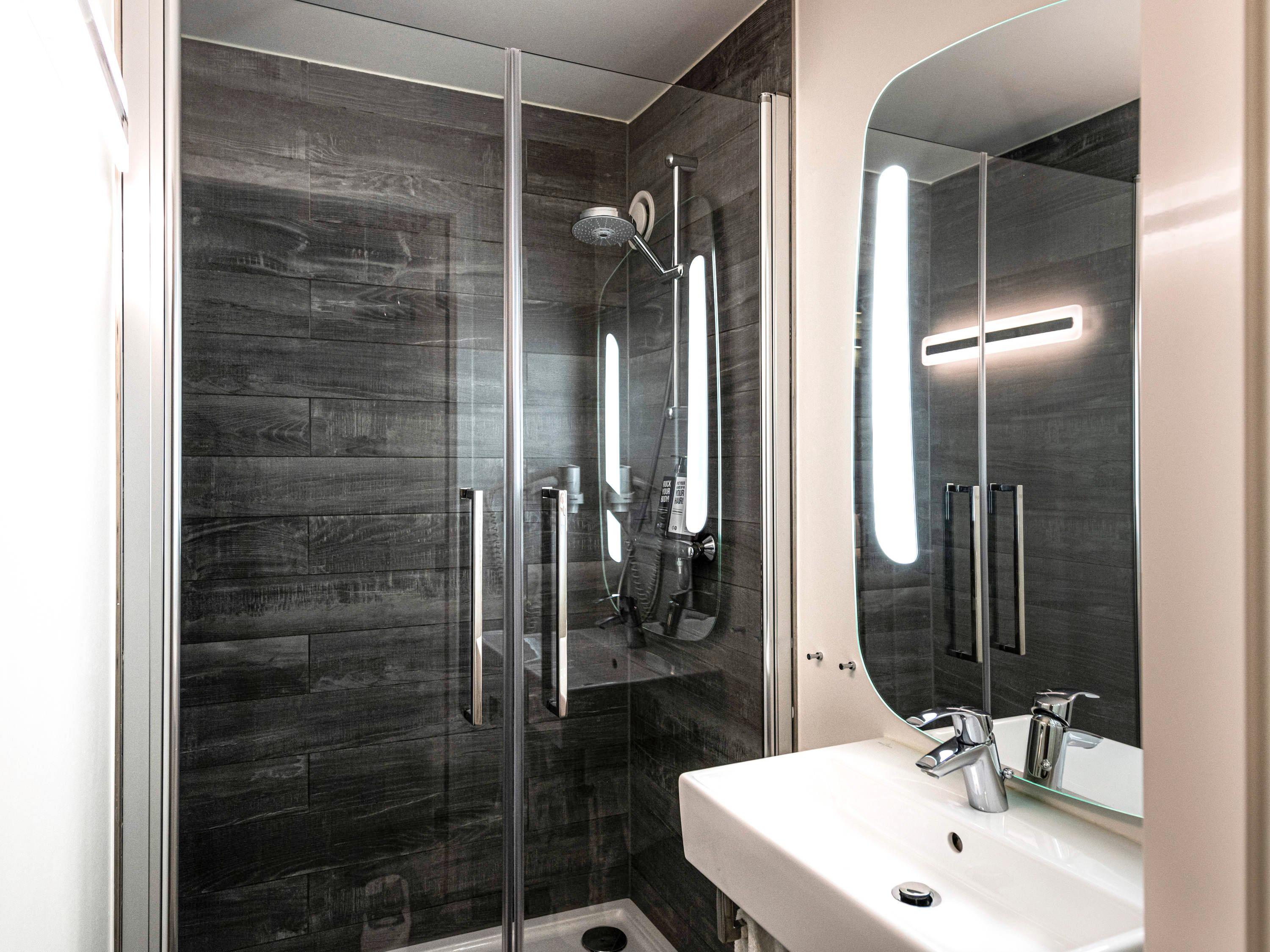 ibis Amsterdam Centre ab 93 €. Hotels in Amsterdam - KAYAK