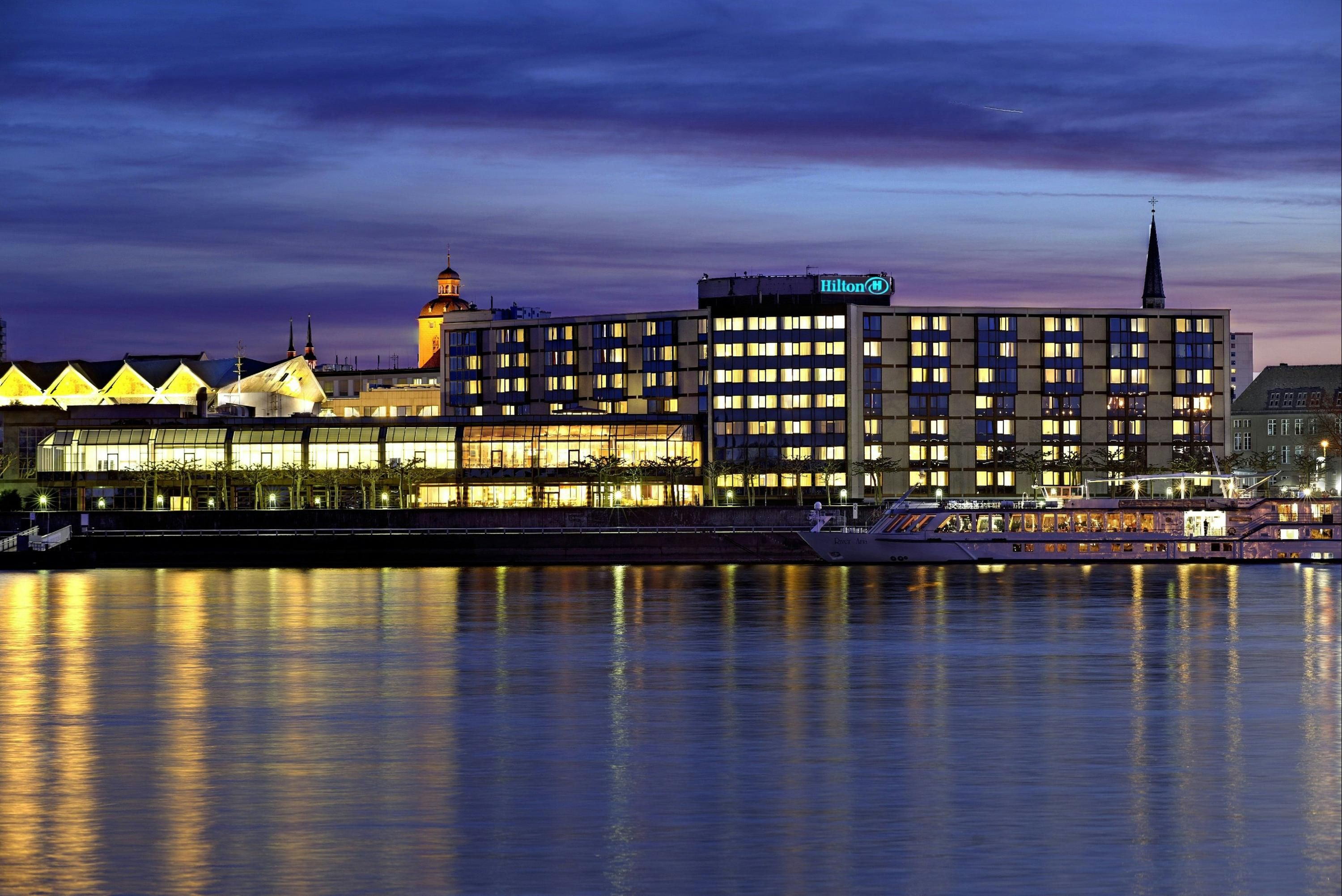 Gebäude