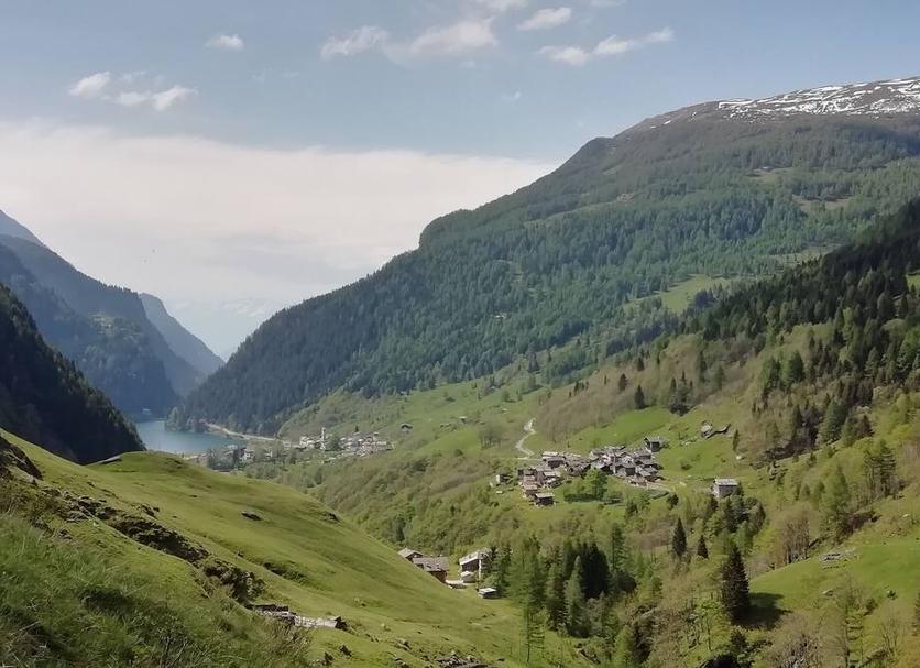 Außenansicht Foto