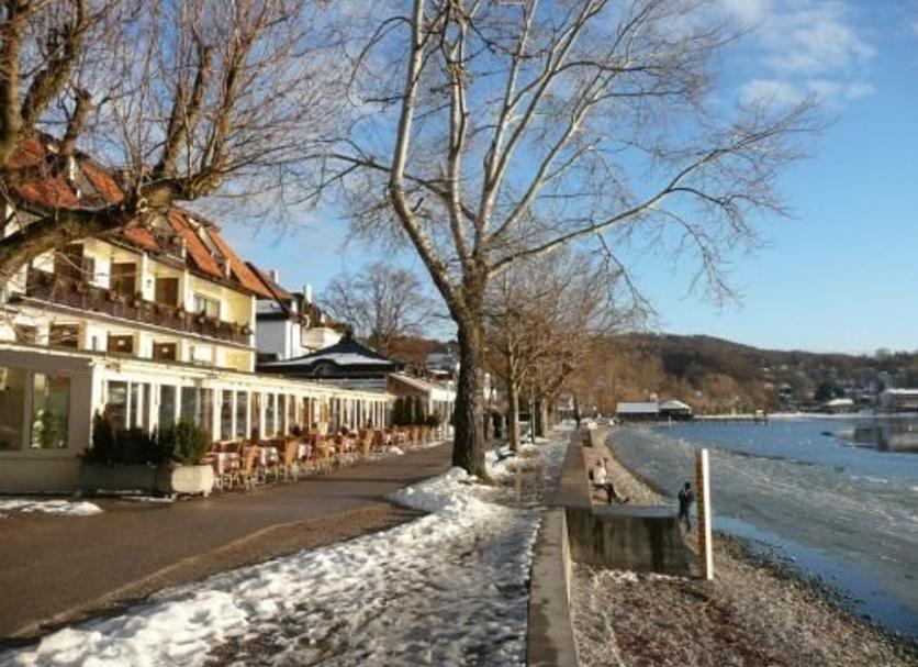 Außenansicht Foto