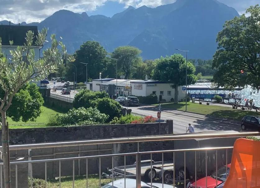 Außenansicht Foto