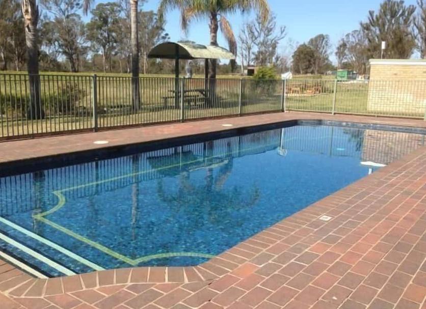 Pool Foto