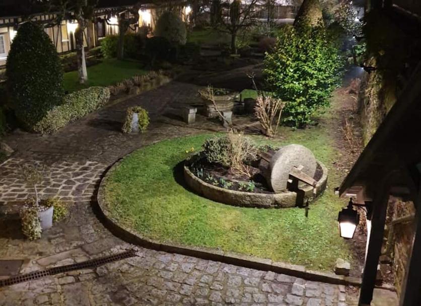 Außenansicht Foto