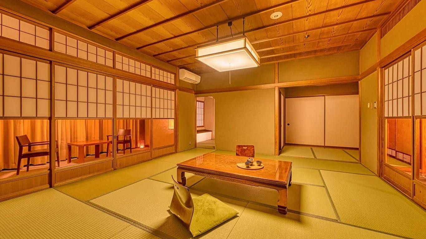 Yukai Resort Awazuonnsen Awazu Grand Hotel Bekkan