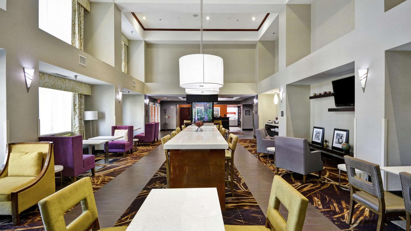 Hampton Inn & Suites Corpus Christi I-37 - Navigation Blvd.