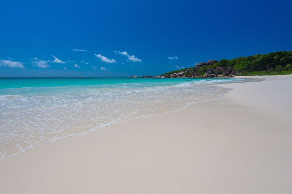 Le Nautique Waterfront Hotel La Digue
