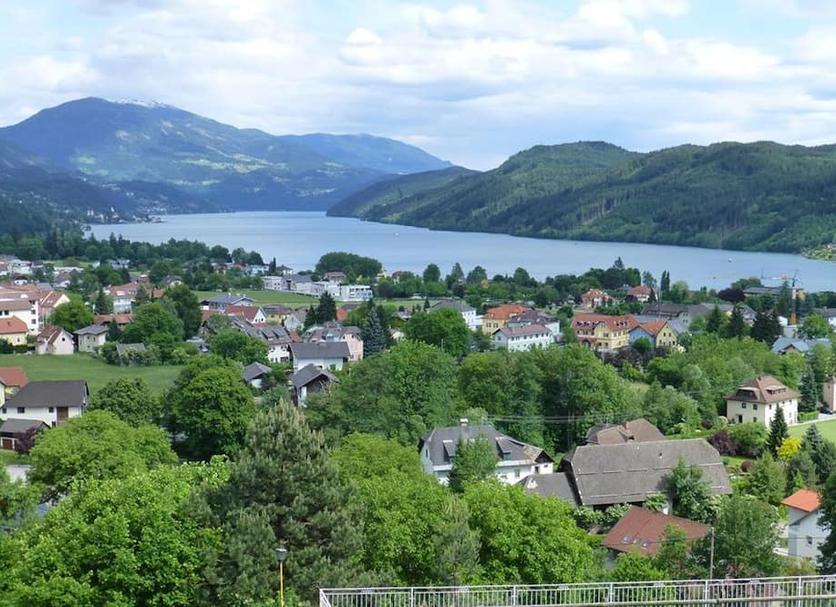 Außenansicht Foto
