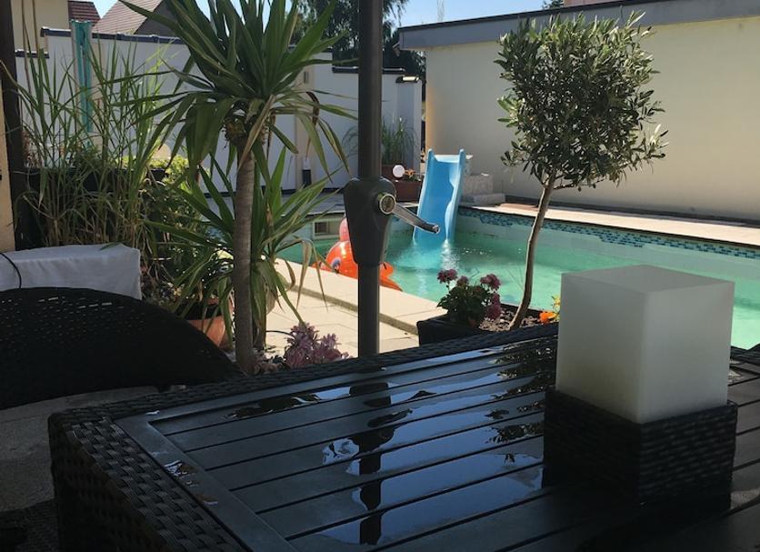 Pool Foto